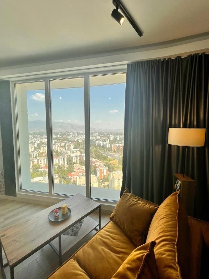 Alfred Sky Smart Apartment 29Th Spa Included Szkopje Kültér fotó